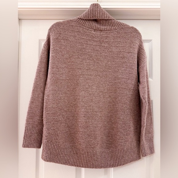 Old Navy Mauve Cowl Neck Oversized Sweater Oversized sz Small - Picture 2 of 8